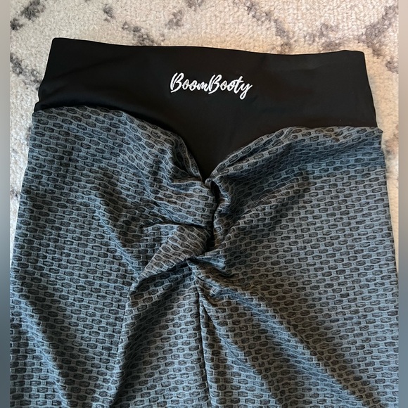 NWT BoomBooty Spider Workout Legging Tights - Picture 7 of 7